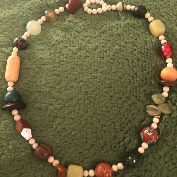 Grannys Buttons Jewelry - Vintage beaded necklace